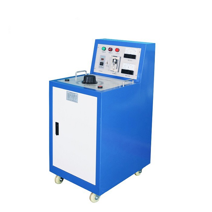 Triple-Frequency Voltage Source